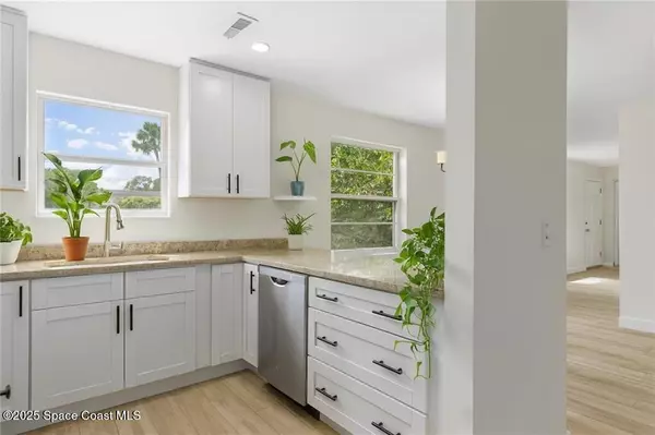 Vero Beach, FL 32962,38 Vista Gardens TRL #207
