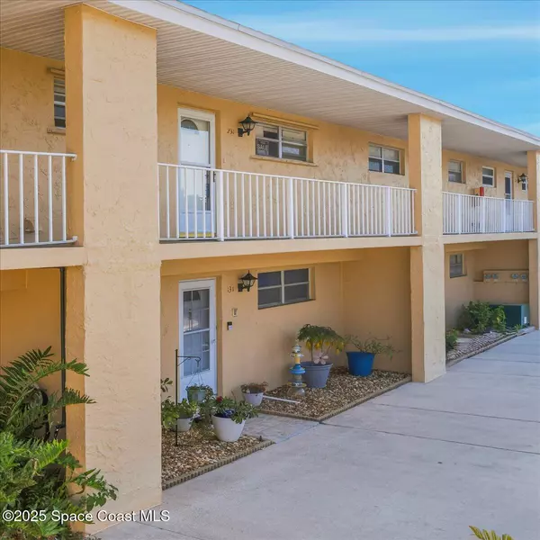 2135 N Courtenay Pkwy #D231, Merritt Island, FL 32953