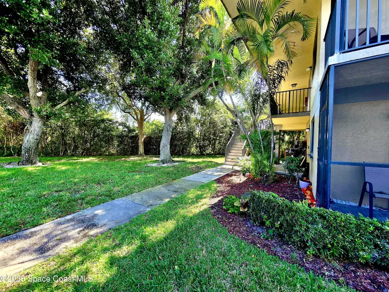 588 Trace CIR #102, Deerfield Beach, FL 33441