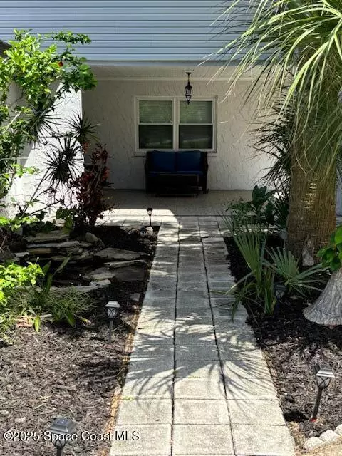 Merritt Island, FL 32952,420 Pine BLVD