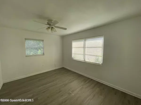 Melbourne, FL 32935,210 Wolverine ST