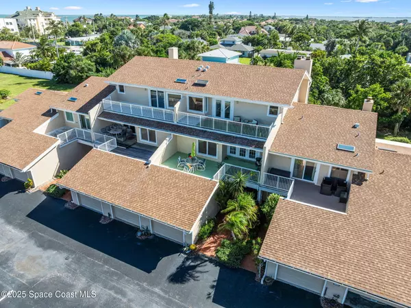 Melbourne Beach, FL 32951,105 La Costa ST #5c