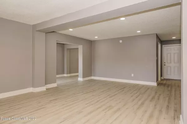 Titusville, FL 32780,1235 Thoreau ST