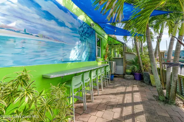 Cocoa Beach, FL 32931,222 N 1st ST