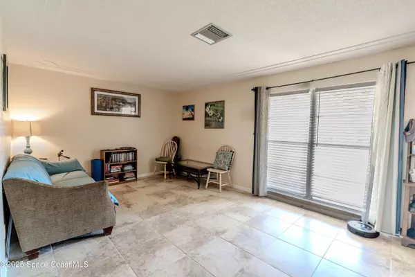 Palm Bay, FL 32905,1250 Cimarron CIR NE