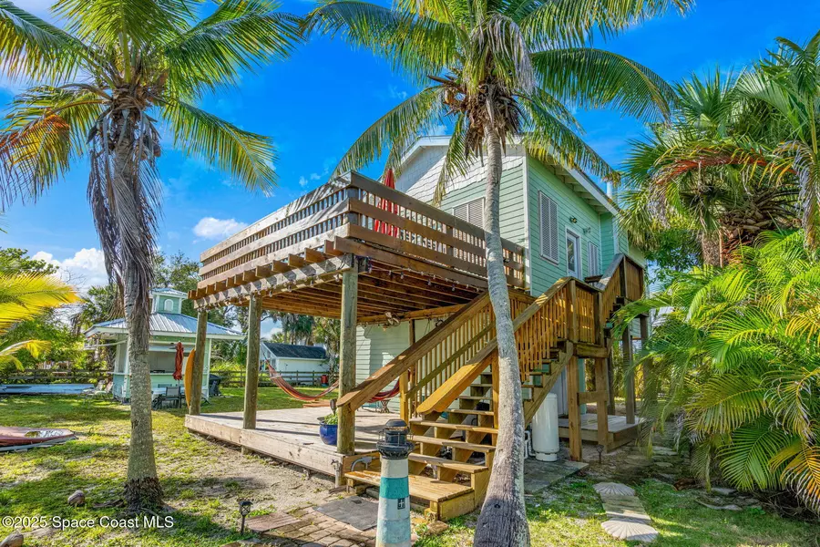 42 Vip Island Unit A, Grant-valkaria, FL 32949