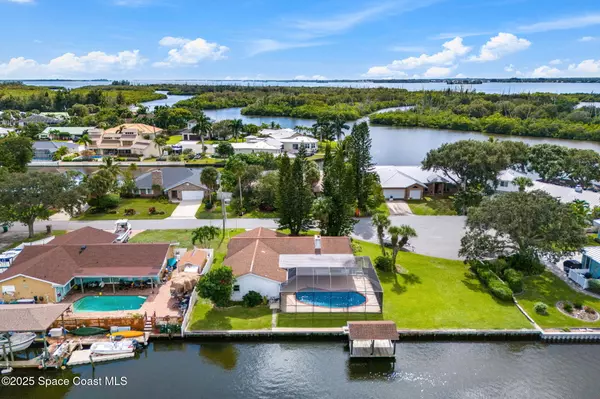 Melbourne Beach, FL 32951,424 Arrowhead LN