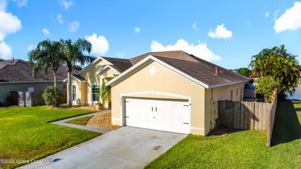 Rockledge, FL 32955,325 Barrymore DR