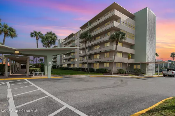 2020 N Atlantic AVE #511-S, Cocoa Beach, FL 32931