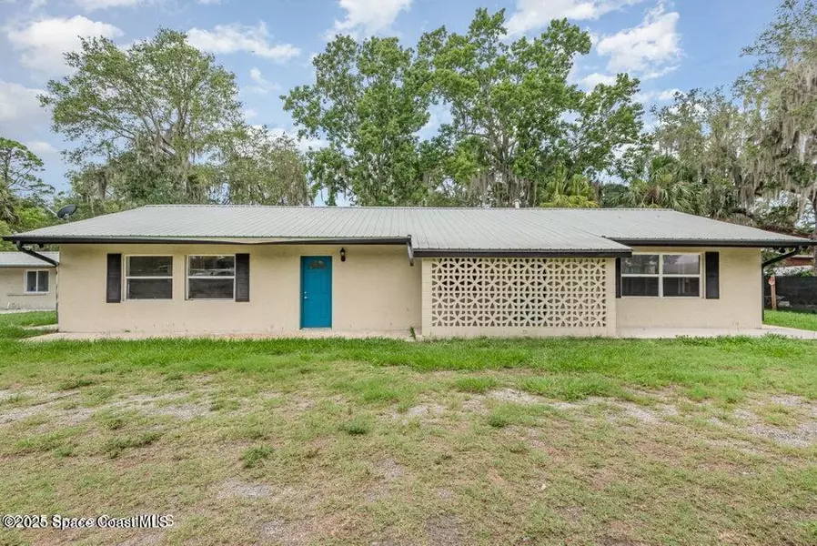 4085 Cypress BND, Geneva, FL 32732
