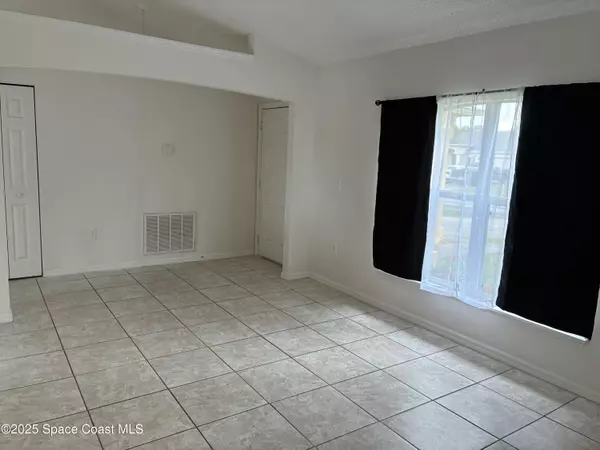 Palm Bay, FL 32907,117 Hillock AVE NW