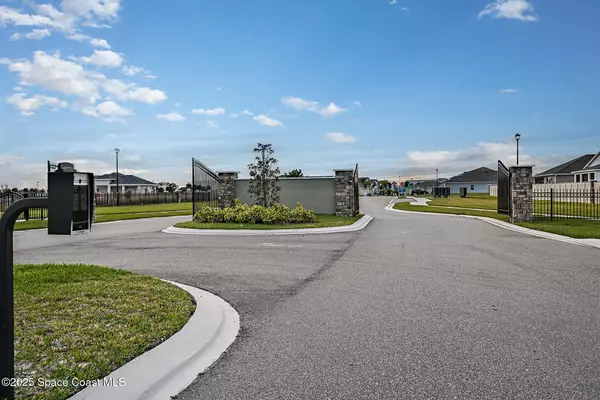 Palm Bay, FL 32907,2413 Carrick ST NW