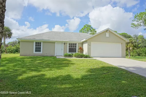 1758 Tradewinds AVE SE, Palm Bay, FL 32909