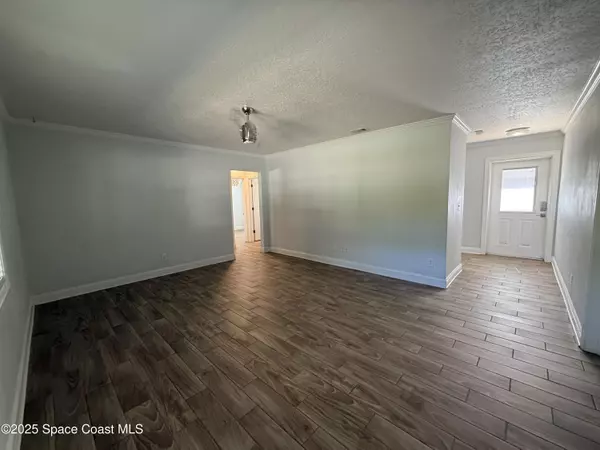 Cocoa, FL 32922,337 Mc Leod DR