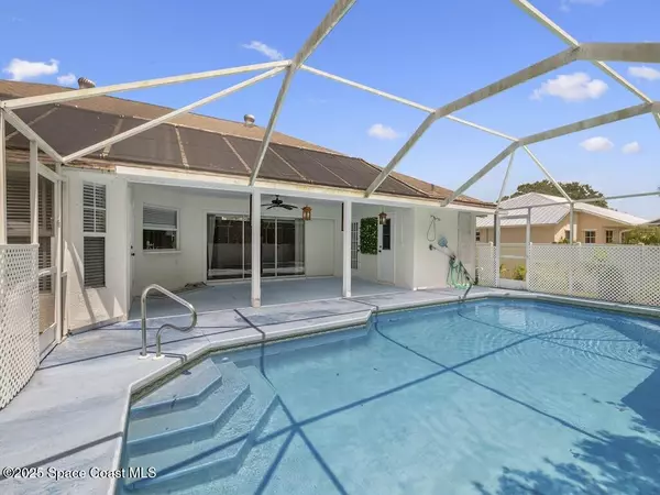 1026 Blossom DR, Sebastian, FL 32958