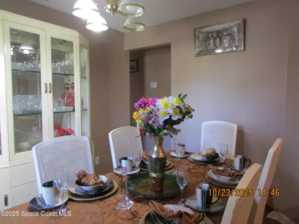 Palm Bay, FL 32908,534 White Plains AVE SW