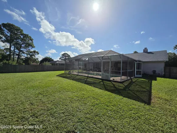 Palm Bay, FL 32907,997 Hood ST NW