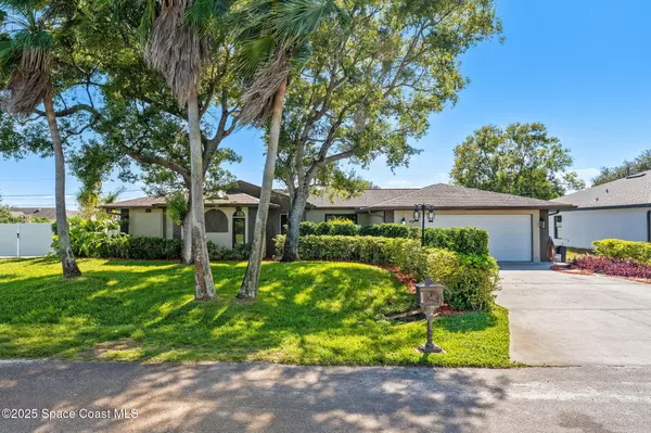 658 Binney ST NE, Palm Bay, FL 32907