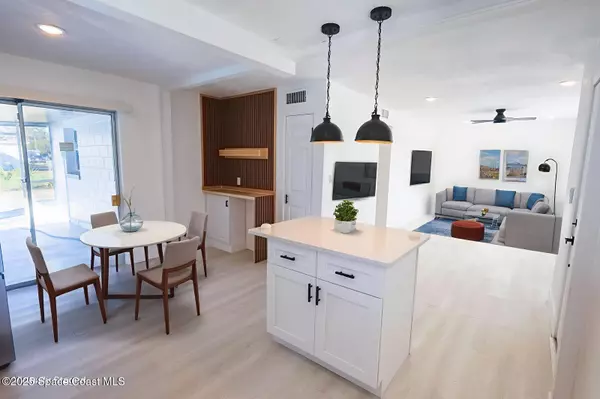 Cocoa, FL 32922,1810 Dixon BLVD