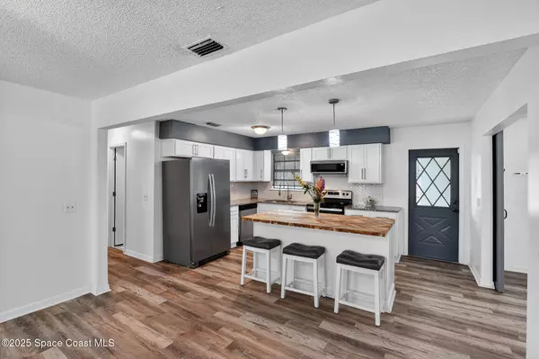 Palm Bay, FL 32909,870 Andrew ST SE