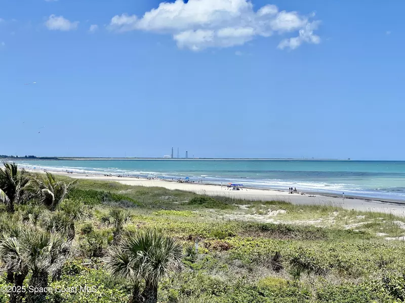 425 Buchanan AVE #406, Cape Canaveral, FL 32920