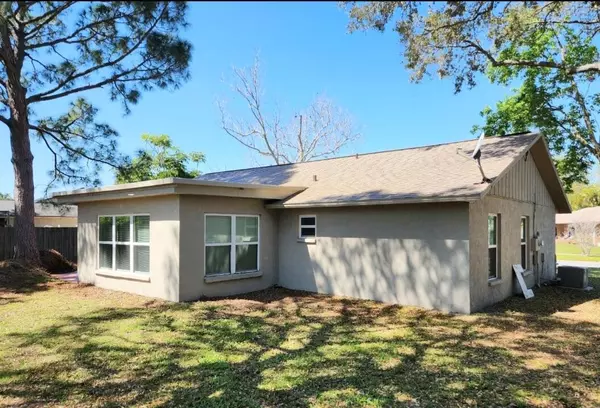 Merritt Island, FL 32953,635 Parkside AVE