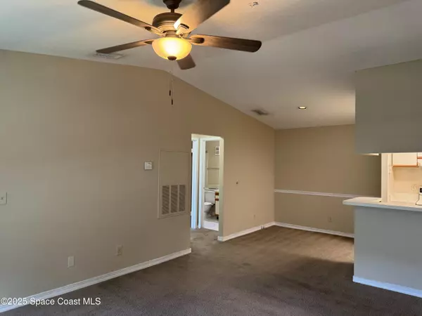 Melbourne, FL 32940,7667 N Wickham RD #824