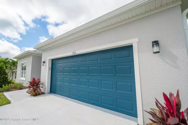 Palm Bay, FL 32908,542 De Groodt RD SW