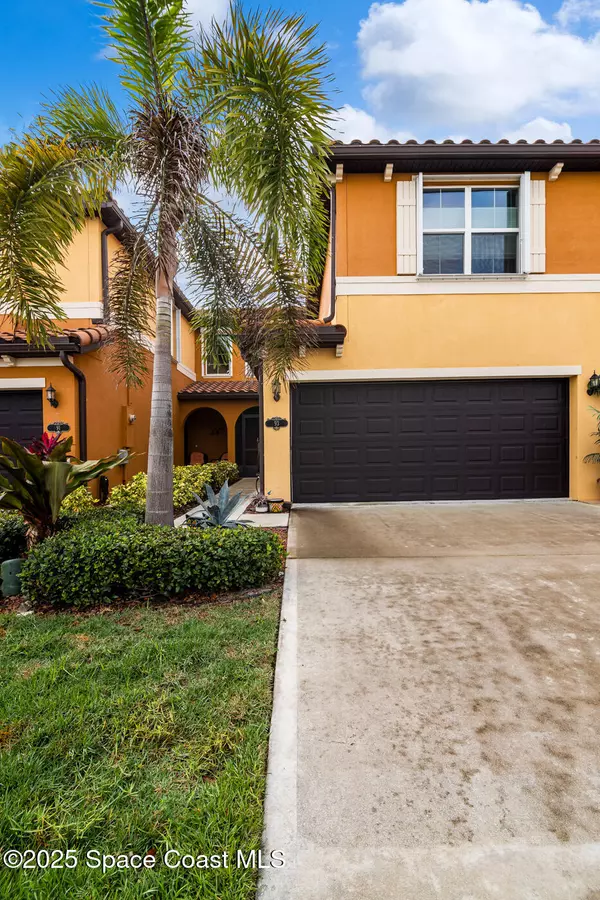 93 Montecito DR, Satellite Beach, FL 32937