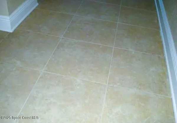 Melbourne, FL 32935,1800 Kole PL #104