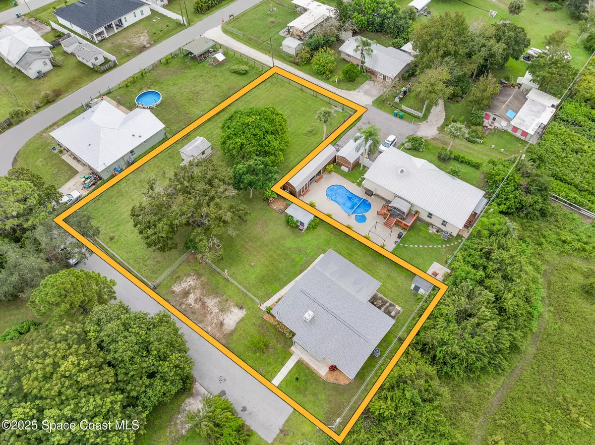 Melbourne, FL 32935,550 Hoot Owl CT