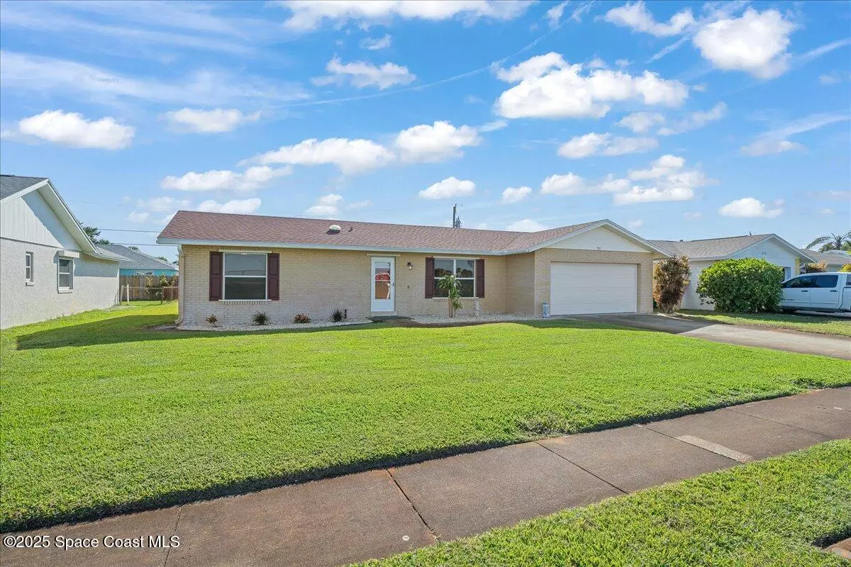 Satellite Beach, FL 32937,365 Jackson AVE