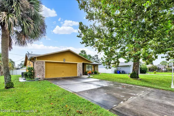 Edgewater, FL 32141,3307 Willow Oak DR