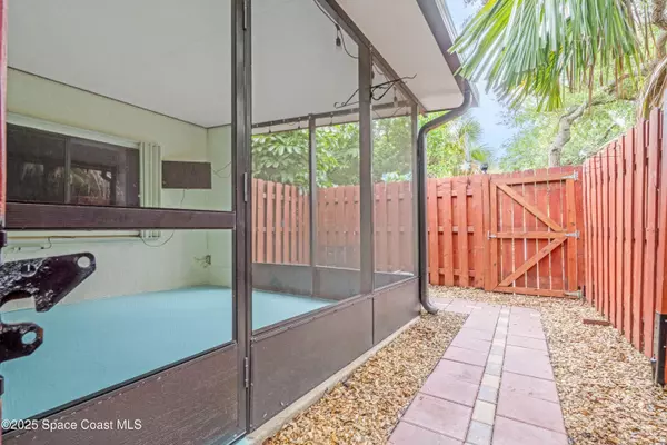 Cape Canaveral, FL 32920,8728 Croton CT