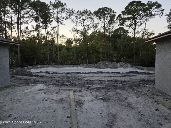 Palm Bay, FL 32909,2542 Hester AVE SE #A