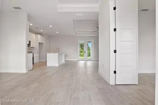 Palm Bay, FL 32909,2762 Flintstone AVE SE