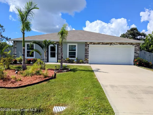 1076 Alminar AVE SE, Palm Bay, FL 32909