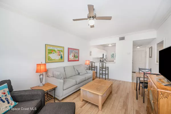 Cape Canaveral, FL 32920,421 Ocean Park LN #V147