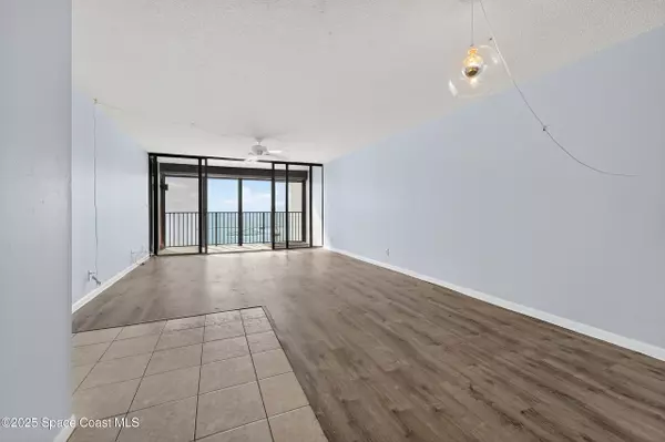 St. Petersburg, FL 33709,7100 Sunset WAY #806