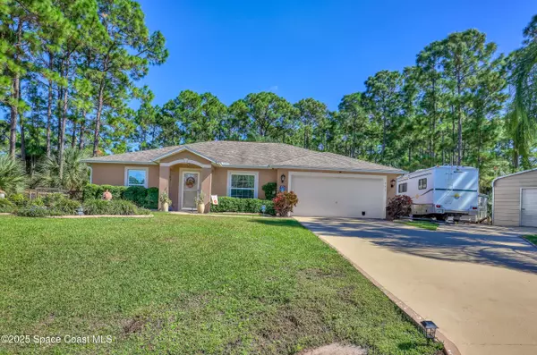 495 Danis RD SW, Palm Bay, FL 32908