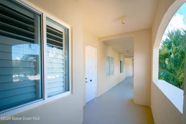Fort Pierce, FL 34949,22 Harbour Isle DR W #204