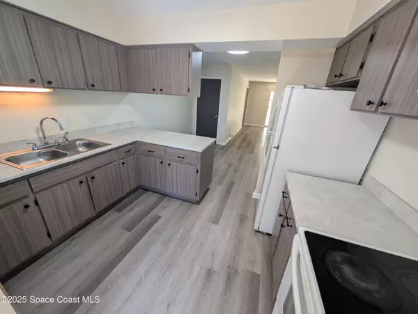 Titusville, FL 32780,215 Knox Mcrae DR #C