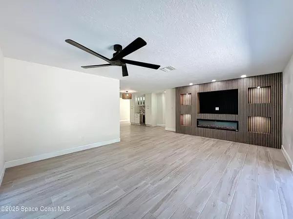 Titusville, FL 32796,614 West CT