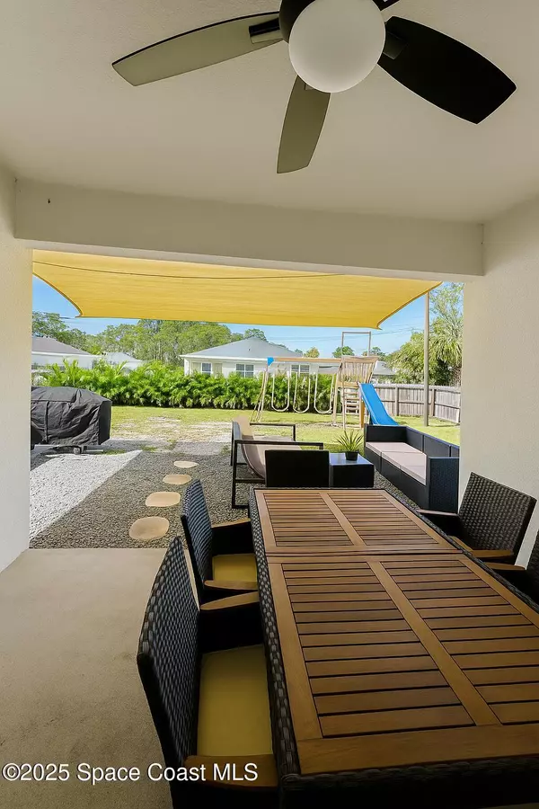 Palm Bay, FL 32909,940 Ithaca AVE SE