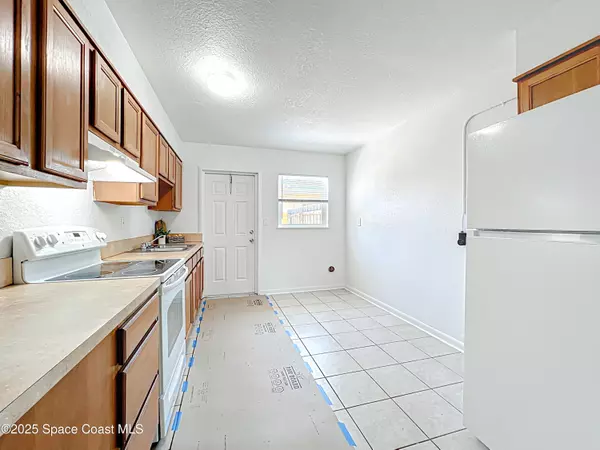 Cocoa Beach, FL 32931,335 N Brevard AVE