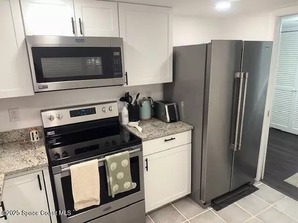 Cape Canaveral, FL 32920,223 Columbia DR #114