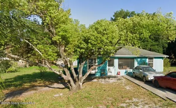 2665 Myrtle AVE, Mims, FL 32754