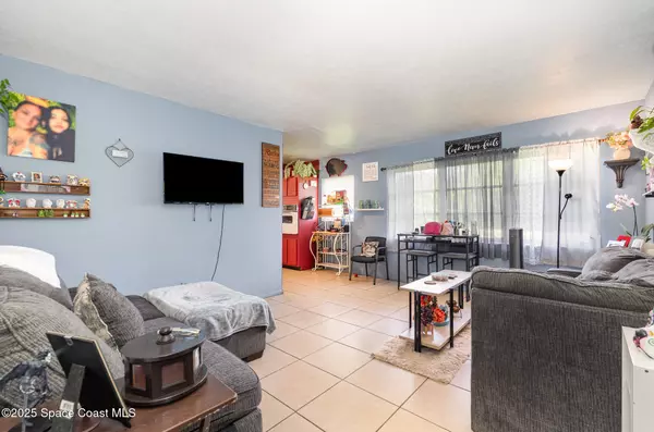 Cocoa, FL 32922,1712 Pineda ST