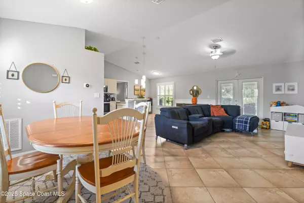 Palm Bay, FL 32909,813 Tedder RD SE