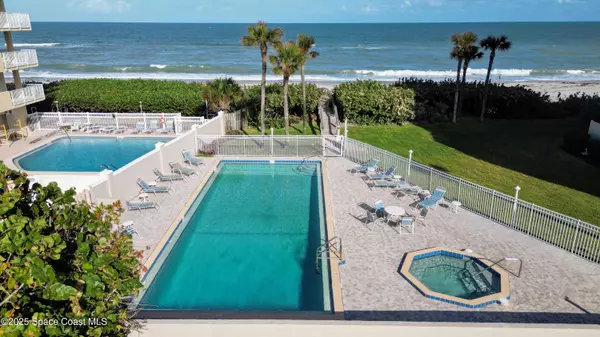 Indialantic, FL 32903,995 N Highway A1a #306